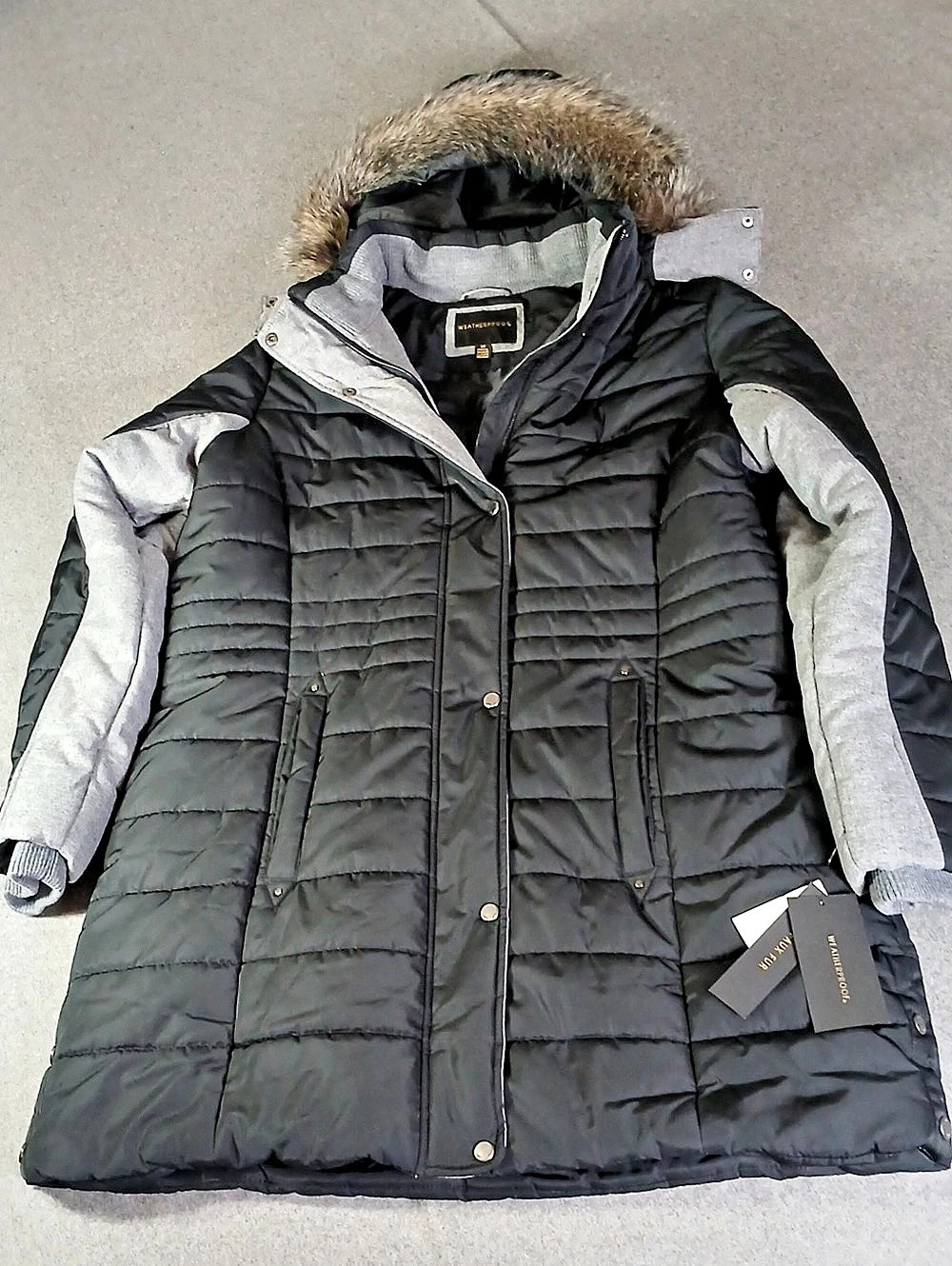 Weatherproof Quilted Hooded Puffer Coat in Black & Gray Size 1X NWT